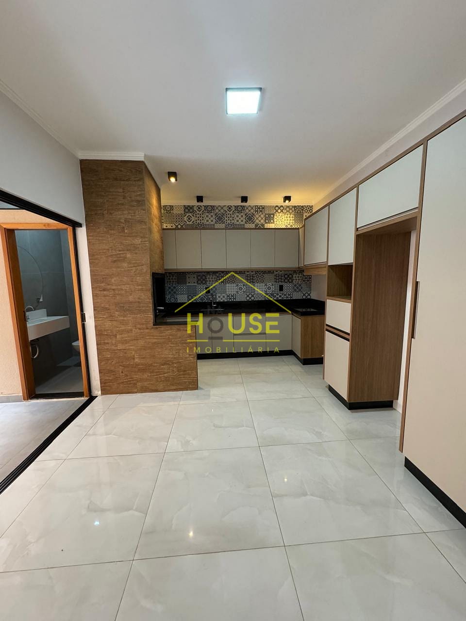 Casa à venda com 3 quartos, 128m² - Foto 31