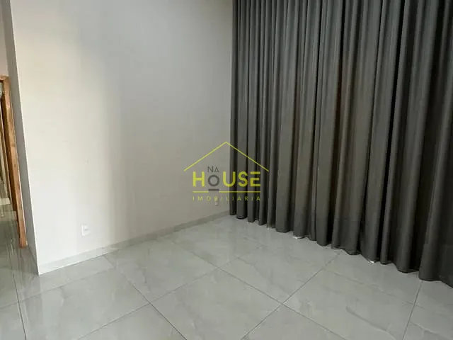 Casa com 184m² 3 quartos e 3 banheiros, à venda, no bairro Mastrocola em Votuporanga