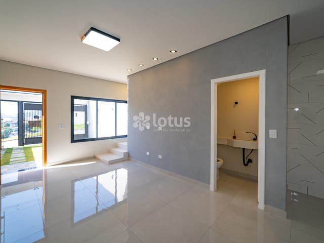 Casa 3 quartos e 3 banheiros, à venda, no bairro Villas do Jaguari em Santana de Parnaíba