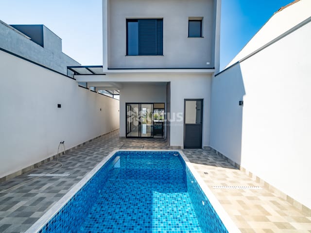 Casa 3 quartos e 3 banheiros, à venda, no bairro Villas do Jaguari em Santana de Parnaíba