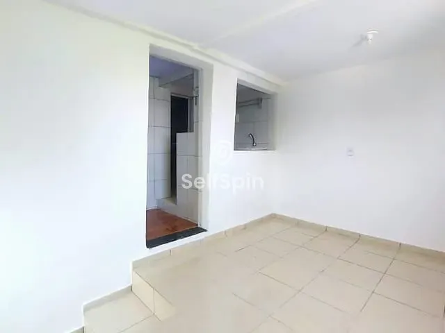 Casa 1 quarto e 1 banheiro, para alugar, no bairro Santana em Niterói