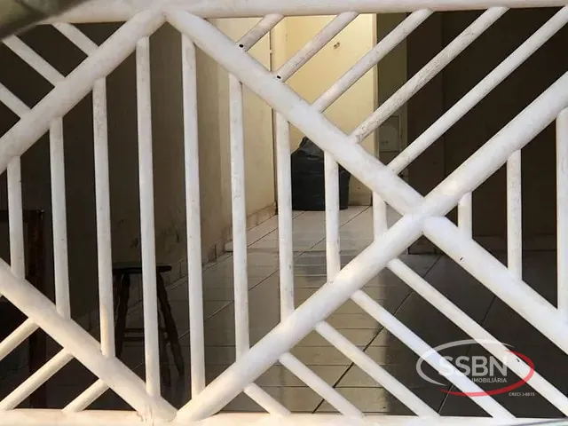 Casa com 150m² 2 quartos e 1 banheiro, à venda, no bairro Parque Residencial Klavin em Nova Odessa