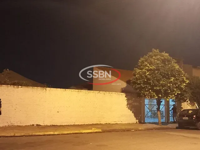 Casa com 150m² 2 quartos e 1 banheiro, à venda, no bairro Parque Residencial Klavin em Nova Odessa
