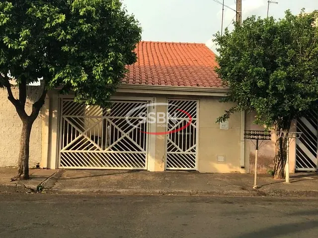 Casa com 150m² 2 quartos e 1 banheiro, à venda, no bairro Parque Residencial Klavin em Nova Odessa