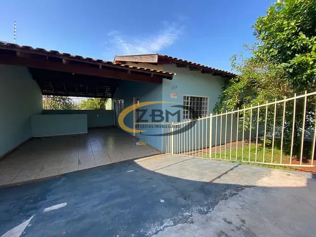Casa 2 quartos e 1 banheiro, à venda, no bairro Alpes em Londrina