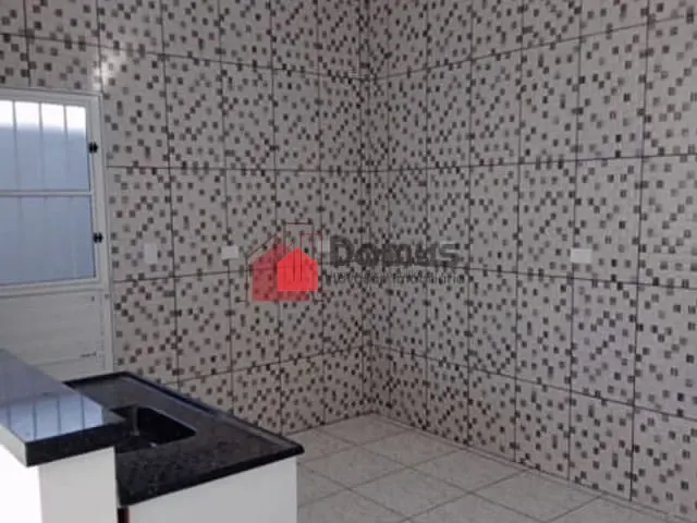 Casa à venda, no bairro Mantiqueira em Pindamonhangaba