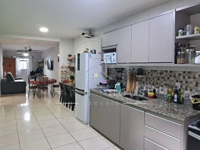 Casa com 163m² 2 quartos e 2 banheiros, à venda, no bairro Jardim Interlagos em Ribeirão Preto