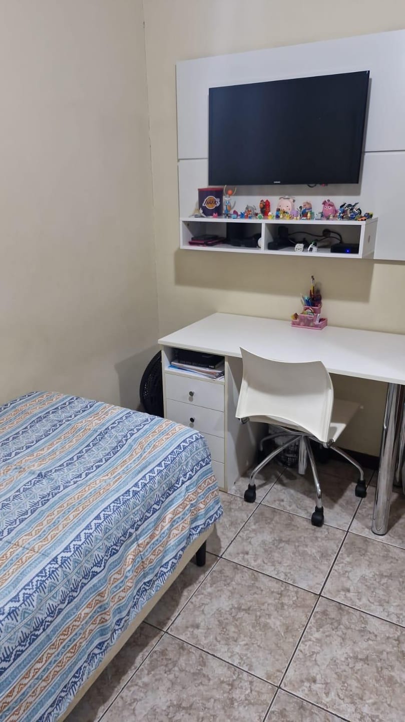 Casa à venda com 3 quartos, 120m² - Foto 15
