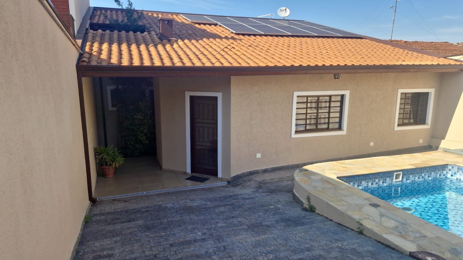 Casa à venda com 3 quartos, 120m² - Foto 2