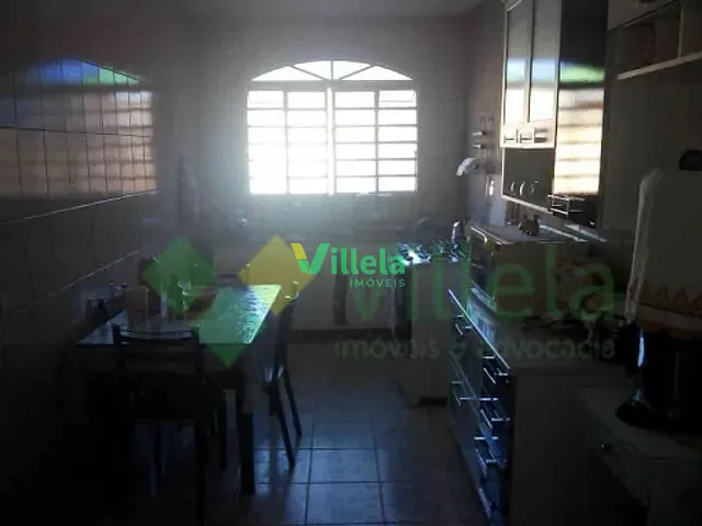 Casa 3 quartos e 2 banheiros, à venda, no bairro Vila Miranda em Itaquaquecetuba