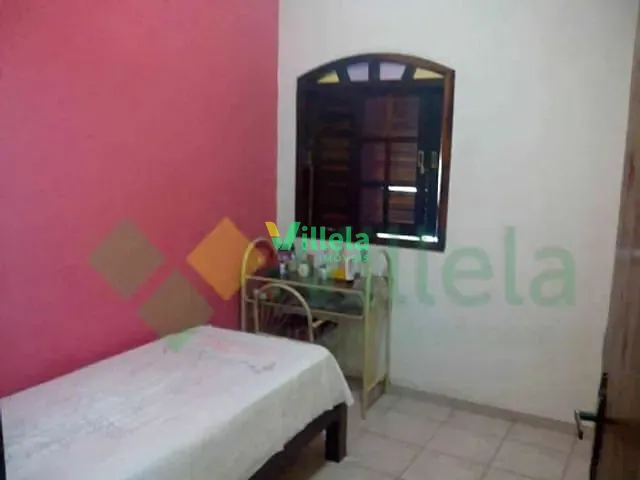 Casa 3 quartos e 2 banheiros, à venda, no bairro Vila Miranda em Itaquaquecetuba