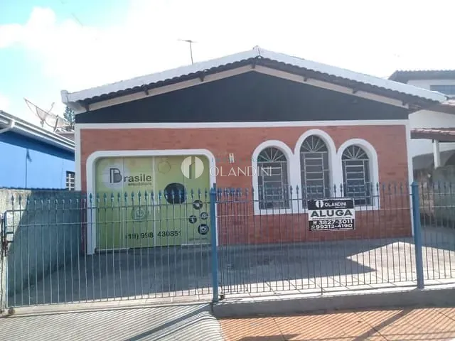 Casa com 300m² 3 quartos e 1 banheiro, à venda, no bairro Jardim Ricardo Duzzi em Artur Nogueira