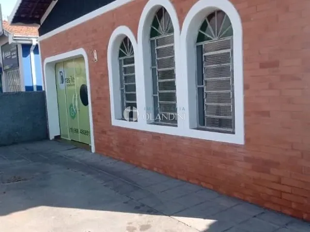 Casa com 300m² 3 quartos e 1 banheiro, à venda, no bairro Jardim Ricardo Duzzi em Artur Nogueira