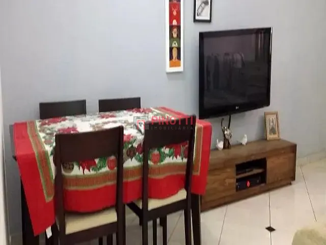 Casa 2 quartos e 3 banheiros, à venda ou para alugar, no bairro Dos Casa em São Bernardo do Campo
