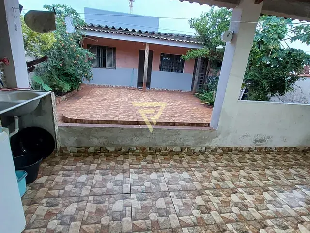 Casa com 310m² 3 quartos e 1 banheiro, à venda, no bairro Vila Maria Luiza em Ribeirão Preto