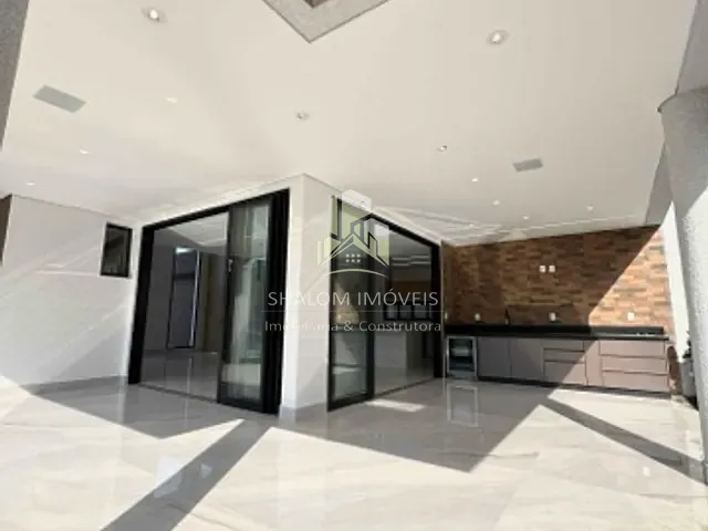 Casa 4 quartos e 6 banheiros, à venda, no bairro Portal do Sol em Contagem