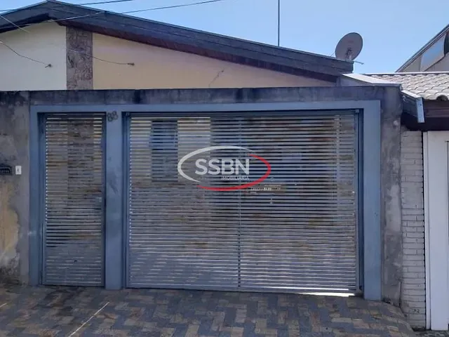 Casa 2 quartos e 1 banheiro, à venda, no bairro Parque Residencial Klavin em Nova Odessa