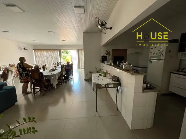 Casa com 340m² 2 quartos e 2 banheiros, à venda, no bairro Vila Muniz em Votuporanga