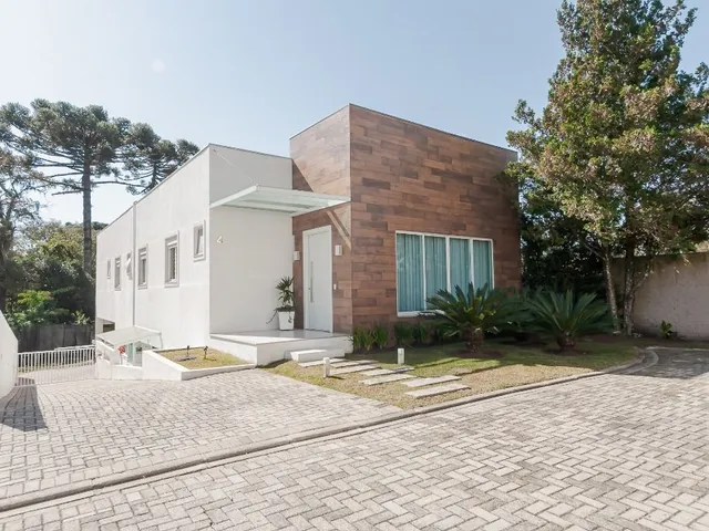 Casa com 759m² 5 quartos e 6 banheiros, à venda, no bairro Santa Felicidade em Curitiba