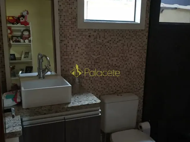 Casa com 125m² 2 quartos e 1 banheiro, à venda, no bairro Parque Senhor do Bonfim em Taubaté