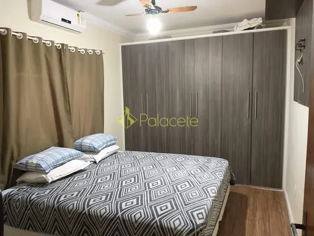 Casa com 125m² 2 quartos e 1 banheiro, à venda, no bairro Parque Senhor do Bonfim em Taubaté
