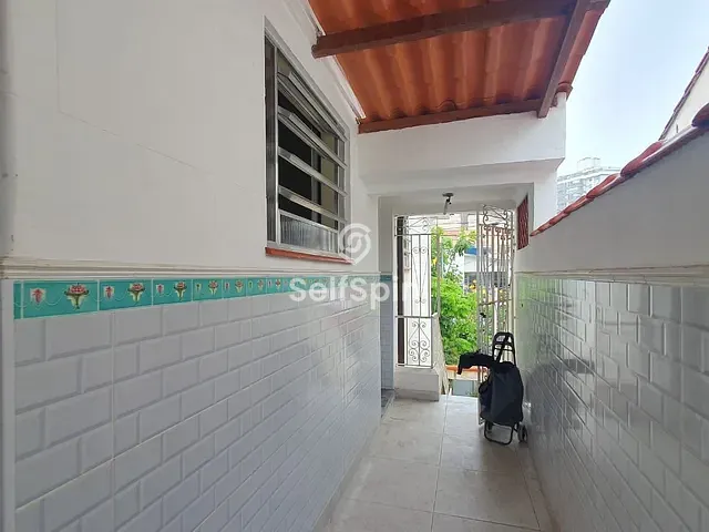 Casa com 270m² 3 quartos e 2 banheiros, para alugar, no bairro Pe Pequeno em Niterói