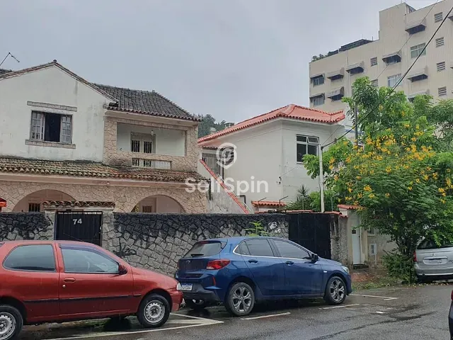 Casa com 270m² 3 quartos e 2 banheiros, para alugar, no bairro Pe Pequeno em Niterói