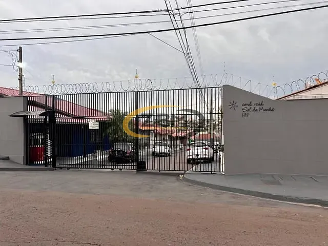 Casa 3 quartos e 3 banheiros, à venda, no bairro Conjunto Habitacional Santiago II em Londrina