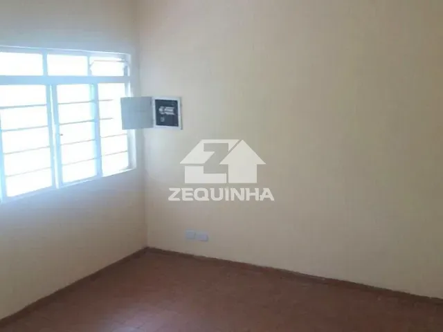 Casa com 500m² 3 quartos e 2 banheiros, à venda, no bairro Parque Fernao Dias em Santana De Parnaiba