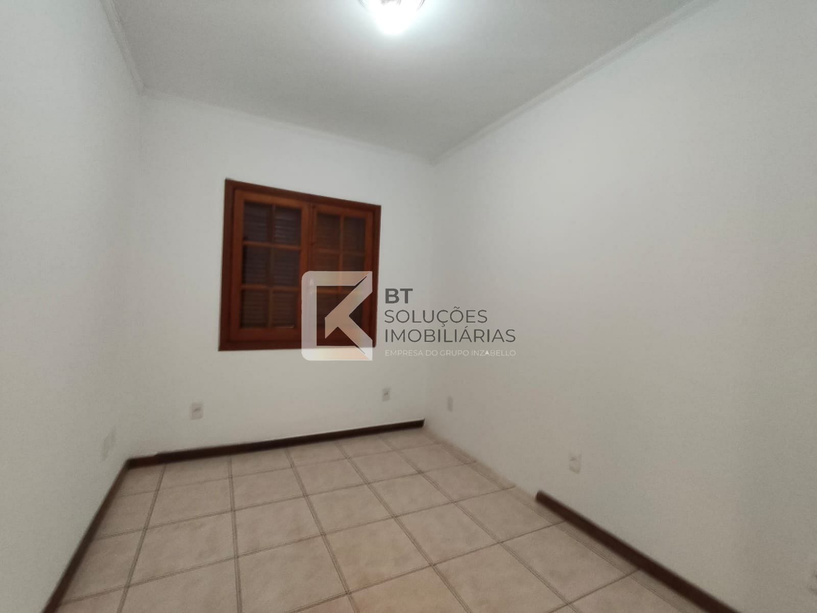 Casa à venda e aluguel com 4 quartos, 180m² - Foto 12
