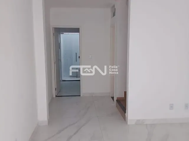 Casa com 115m² 3 quartos e 2 banheiros, à venda, no bairro Vila Praiana em Lauro de Freitas