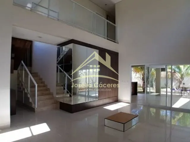 Casa com 452m² 4 quartos e 5 banheiros, à venda, no bairro Condomínio Florais Cuiabá Residencial em Cuiabá