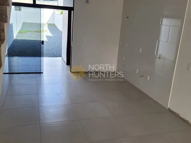 Casa com 127m² 3 quartos e 3 banheiros, à venda, no bairro Vila Nova em Joinville