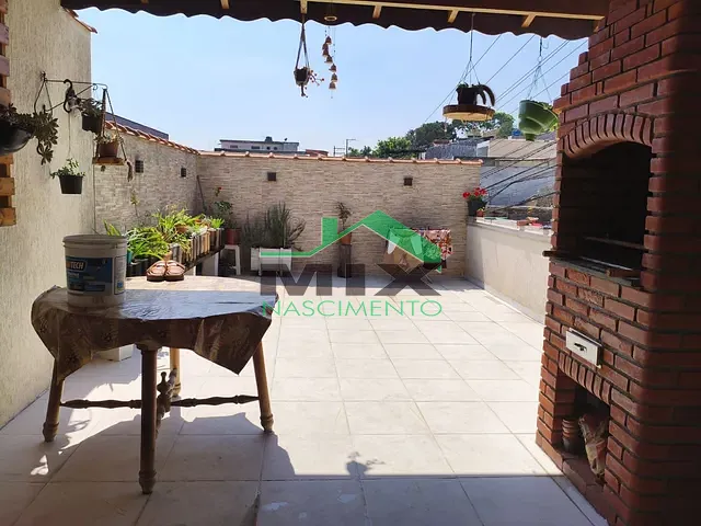 Casa 2 quartos e 2 banheiros, à venda, no bairro Taboão em Diadema