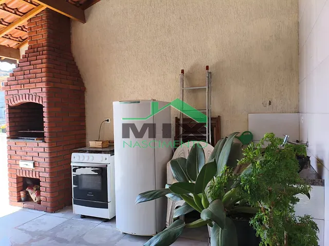 Casa 2 quartos e 2 banheiros, à venda, no bairro Taboão em Diadema