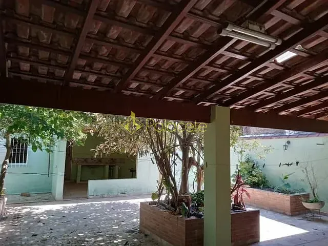 Casa 3 quartos e 2 banheiros, à venda, no bairro Parque São Cristóvão em Taubaté