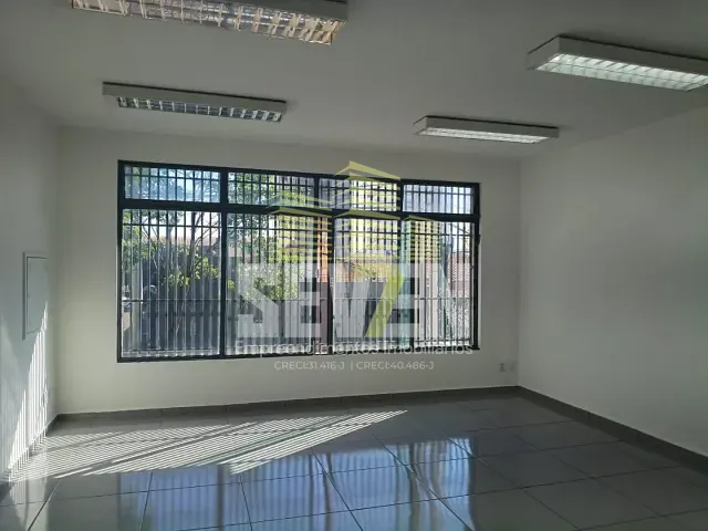 Casa com 325m² 5 quartos e 2 banheiros, para alugar, no bairro Centro em Bauru