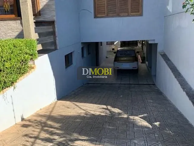 Casa com 350m² 3 quartos e 2 banheiros, à venda, no bairro Centro em Gravataí