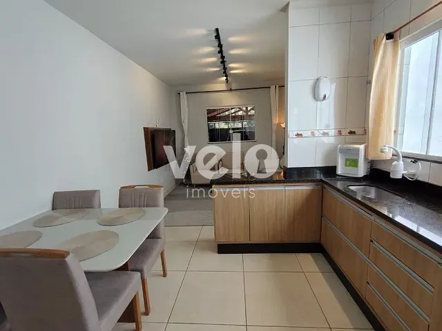 Casa 2 quartos e 2 banheiros, à venda, no bairro Quiririm em Taubaté