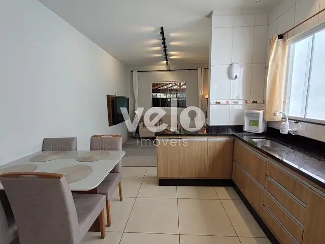 Casa 2 quartos e 2 banheiros, à venda, no bairro Quiririm em Taubaté