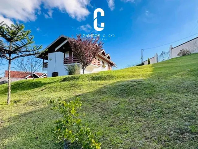Casa com 1070m² 3 quartos e 4 banheiros, à venda, no bairro Jardim Cataguazes em Campos do Jordão
