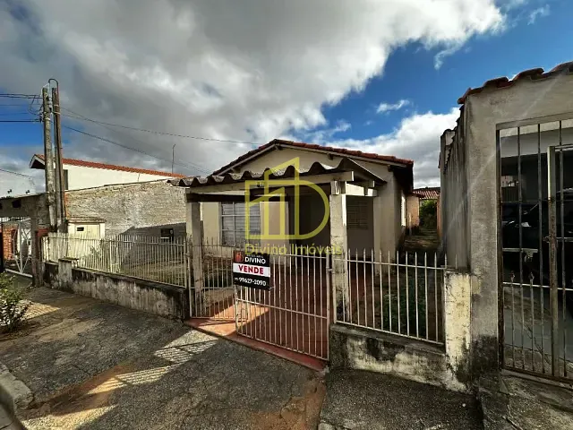 Casa com 300m² 2 quartos e 2 banheiros, à venda, no bairro Vila Espírito Santo em Sorocaba