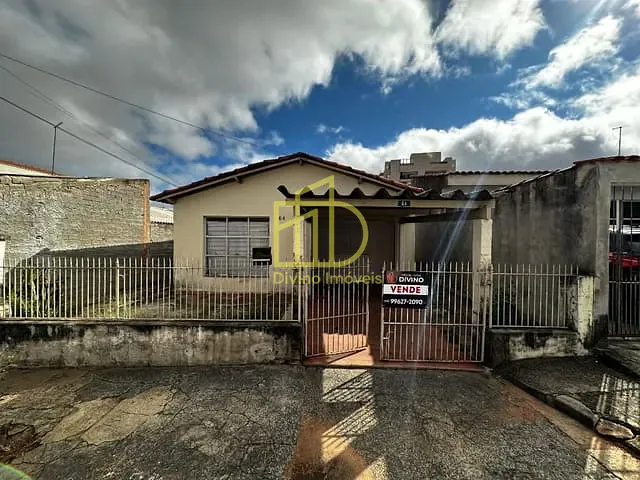 Casa com 300m² 2 quartos e 2 banheiros, à venda, no bairro Vila Espírito Santo em Sorocaba