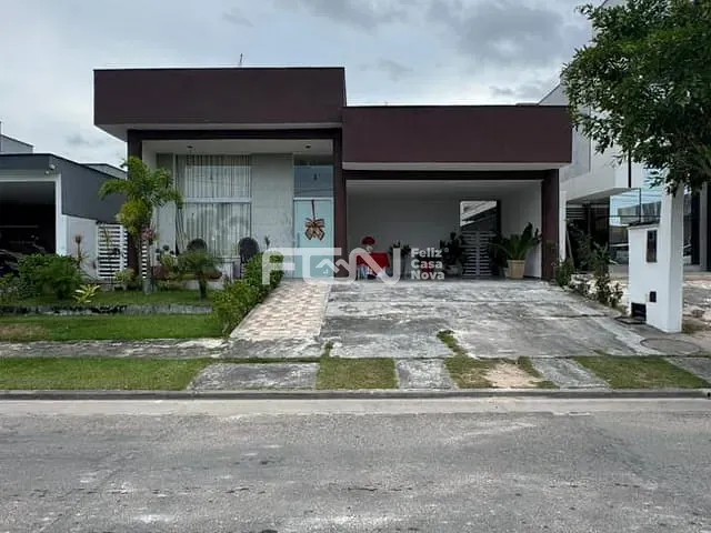 Casa com 305m² 3 quartos e 4 banheiros, à venda, no bairro Jardim Limoeiro em Camaçari