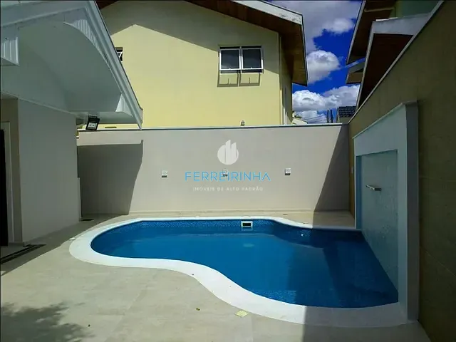 Casa 3 quartos e 4 banheiros, à venda, no bairro Urbanova em São José dos Campos