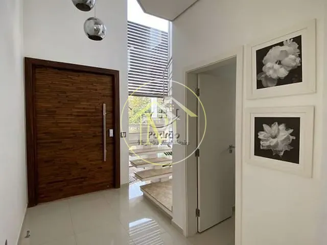 Casa com 360m² 4 quartos e 5 banheiros, à venda, no bairro Vossoroca em Sorocaba