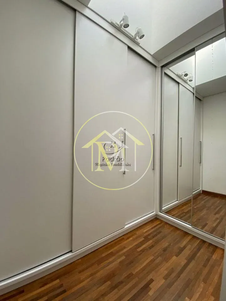 Casa, 4 quartos, 300 m² - Foto 18