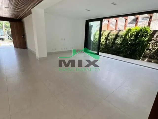 Casa 4 quartos e 6 banheiros, à venda, no bairro Parque Terra Nova II em São Bernardo do Campo