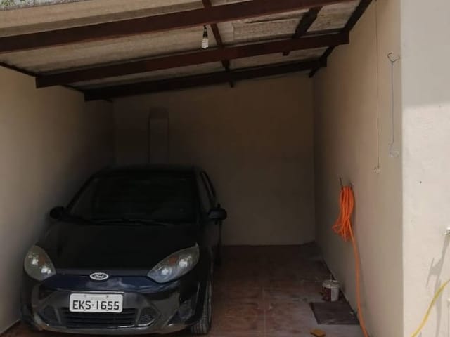 Casa com 300m² 2 quartos e 3 banheiros, à venda, no bairro Frei Galvão em Potim