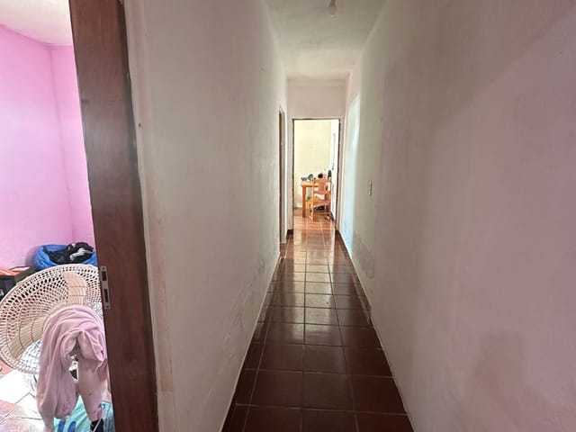 Casa com 300m² 3 quartos e 2 banheiros, à venda, no bairro Centro em Extrema